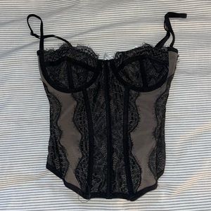 BLACK URBAN CORSET